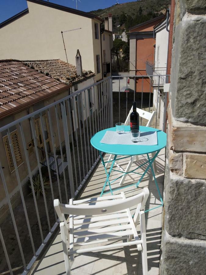La Casa Dei Panorami Di Colobraro Apartment Exterior photo